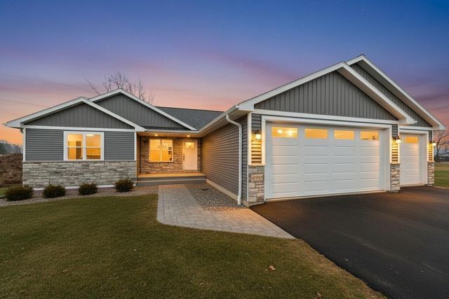 4981 WATER MINT COURT, Green Bay, WI 54313