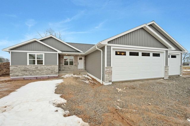 4981 WATER MINT COURT, Green Bay, WI 54313