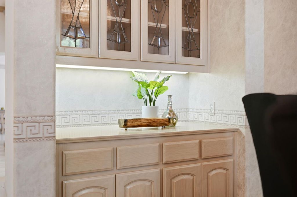 Image 19 of property listing at 3403 E Vassar Court, Visalia, CA 93292