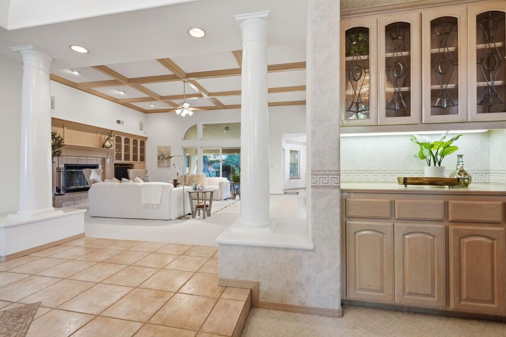 Image 23 of property listing at 3403 E Vassar Court, Visalia, CA 93292