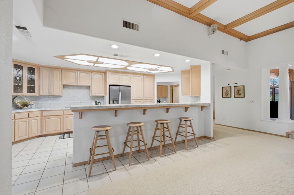 Image 27 of property listing at 3403 E Vassar Court, Visalia, CA 93292