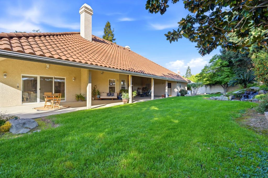 Image 64 of property listing at 3403 E Vassar Court, Visalia, CA 93292