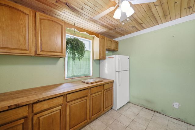 616 Red Lick Road, Berea, KY 40403