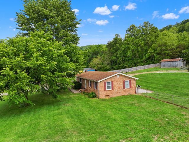616 Red Lick Road, Berea, KY 40403