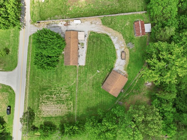 616 Red Lick Road, Berea, KY 40403