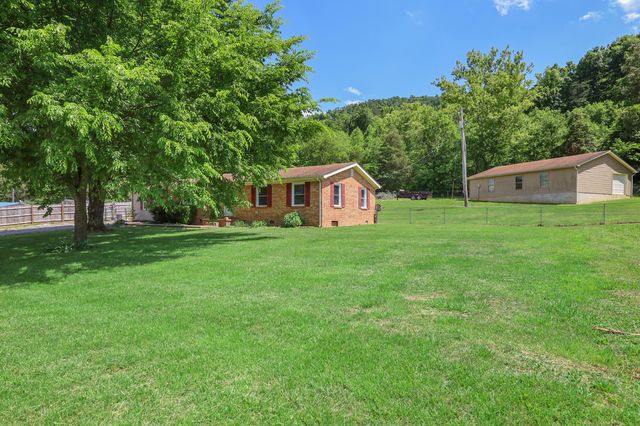616 Red Lick Road, Berea, KY 40403