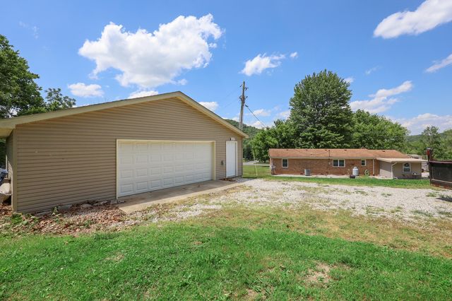 616 Red Lick Road, Berea, KY 40403