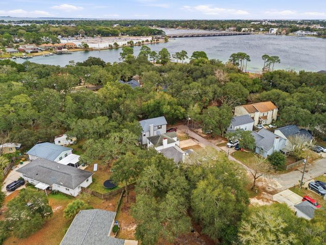 2235 Monahan Court, Fort Walton Beach, FL 32547