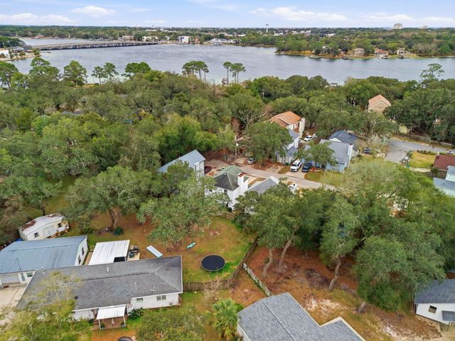 2235 Monahan Court, Fort Walton Beach, FL 32547