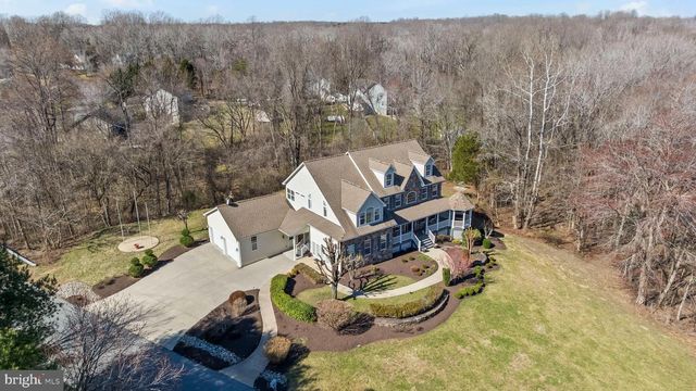 5 CROSS POINT DR, Owings, MD 20736