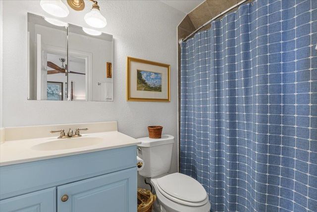 10605 Lake Beach DR, Dripping Springs, TX 78620