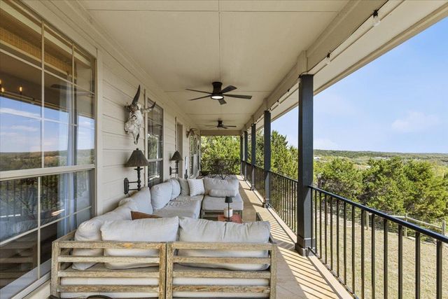 10605 Lake Beach DR, Dripping Springs, TX 78620