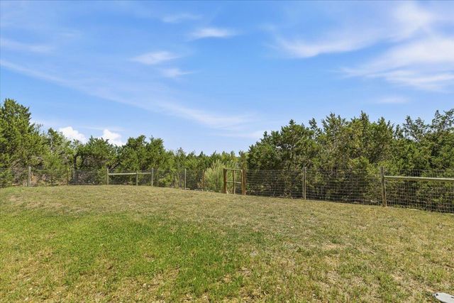 10605 Lake Beach DR, Dripping Springs, TX 78620