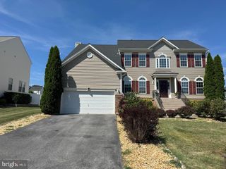 114 NASSAU DR, Winchester, VA 22602