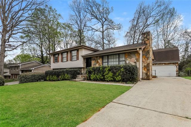 8455 Magnolia Drive, Jonesboro, GA 30238