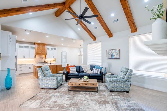 5501 County Rd 94, Midland, TX 79706