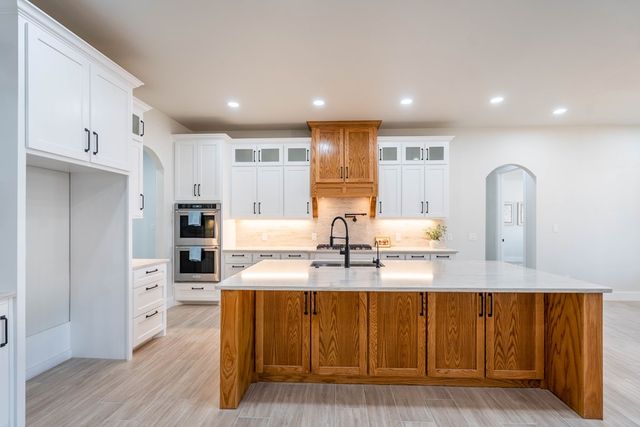 5501 County Rd 94, Midland, TX 79706