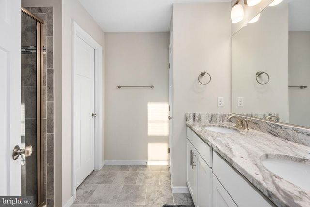 1002 LAKEVIEW PKWY, Locust Grove, VA 22508