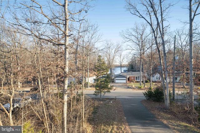 1002 LAKEVIEW PKWY, Locust Grove, VA 22508