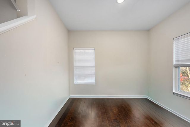 1002 LAKEVIEW PKWY, Locust Grove, VA 22508