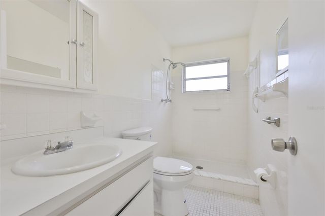 2358 ECUADORIAN WAY 56, Clearwater, FL 33763