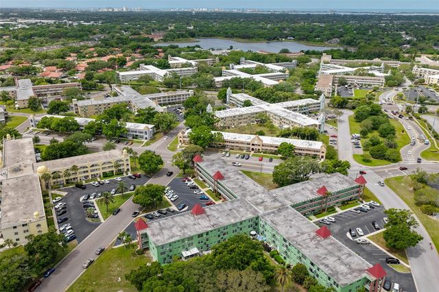 2358 ECUADORIAN WAY 56, Clearwater, FL 33763