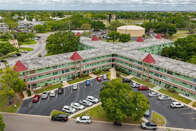 2358 ECUADORIAN WAY 56, Clearwater, FL 33763