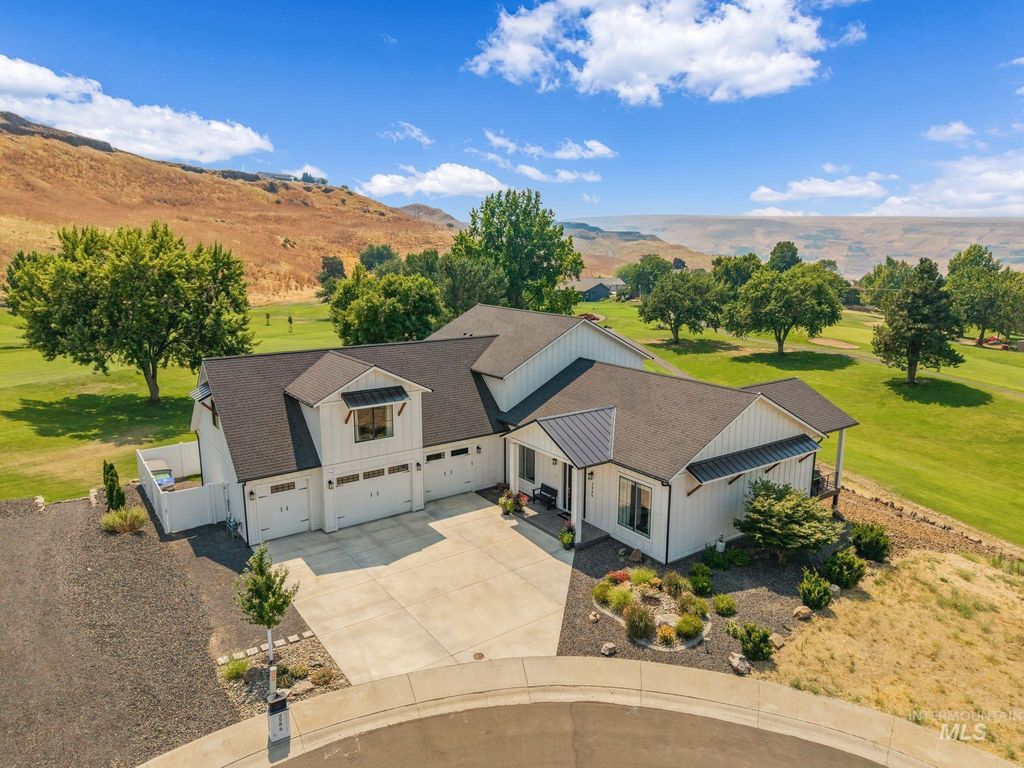 3986 Foothills Drive, Lewiston, ID 83501 photo 2