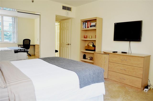 100 Lincoln Rd 534, Miami Beach, FL 33139