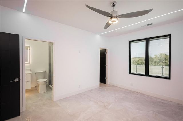 3331 S Saddle Ridge Court, Independence, MO 64057