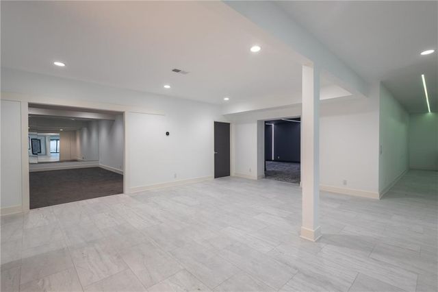 3331 S Saddle Ridge Court, Independence, MO 64057