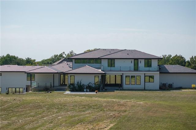 3331 S Saddle Ridge Court, Independence, MO 64057
