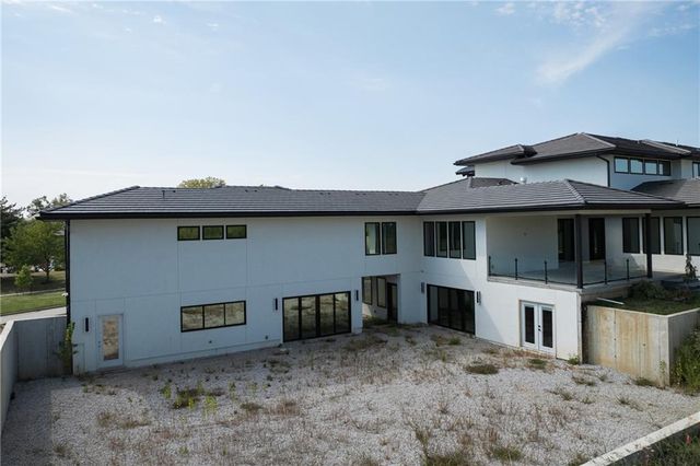 3331 S Saddle Ridge Court, Independence, MO 64057