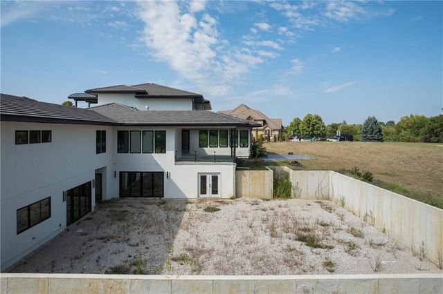 3331 S Saddle Ridge Court, Independence, MO 64057