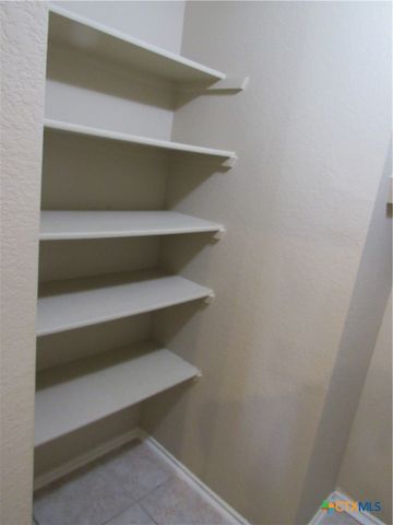 5812 Montrose Drive, Killeen, TX 76542