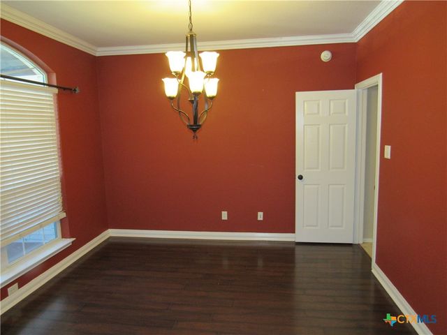 5812 Montrose Drive, Killeen, TX 76542