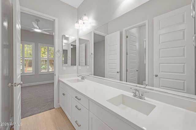 2860 E PINTO Drive, Gilbert, AZ 85296