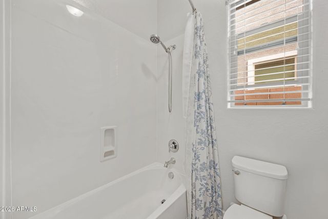 2860 E PINTO Drive, Gilbert, AZ 85296