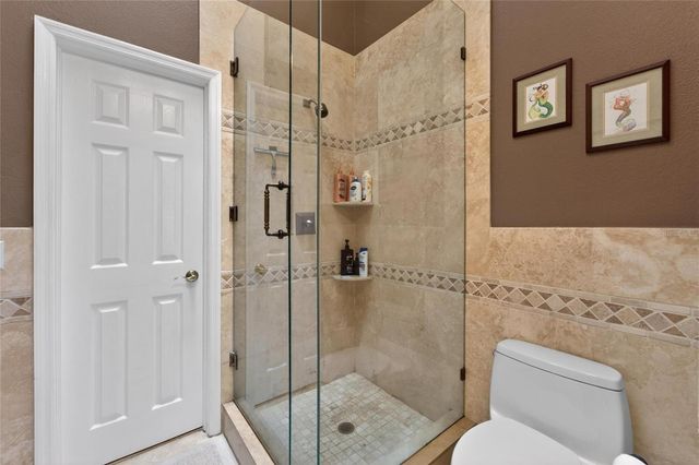 394 MADEIRA CIRCLE, St Petersburg, FL 33715