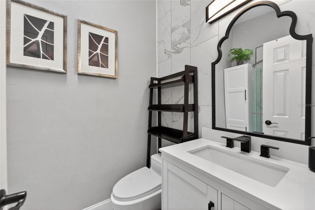 394 MADEIRA CIRCLE, St Petersburg, FL 33715