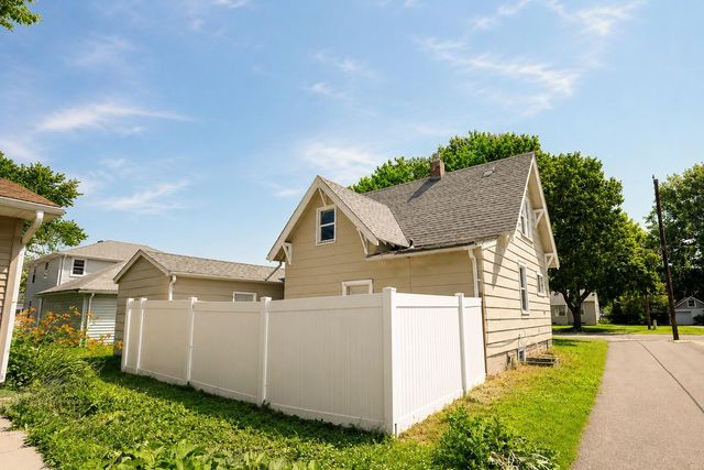 192 Long Street, Mankato, MN 56001