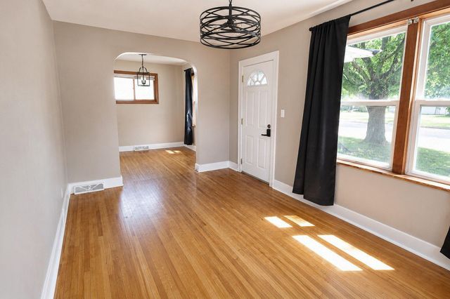 192 Long Street, Mankato, MN 56001