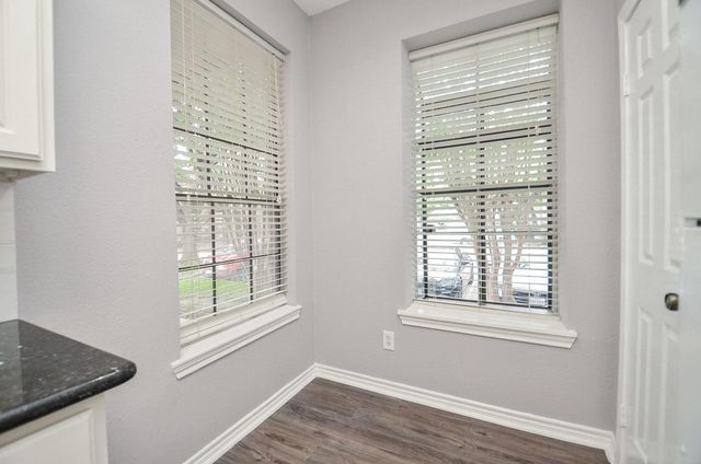 2255 Braeswood Park Drive 195, Houston, TX 77030