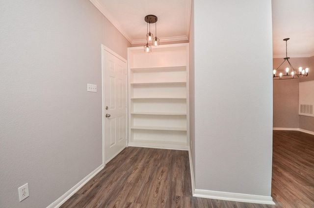 2255 Braeswood Park Drive 195, Houston, TX 77030