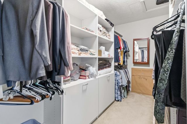 956 Deer Crossing Way, Lexington, KY 40509