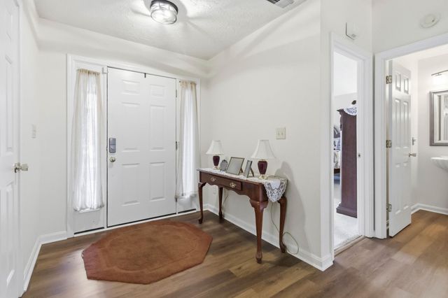 956 Deer Crossing Way, Lexington, KY 40509