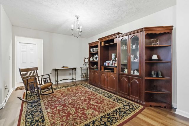 956 Deer Crossing Way, Lexington, KY 40509