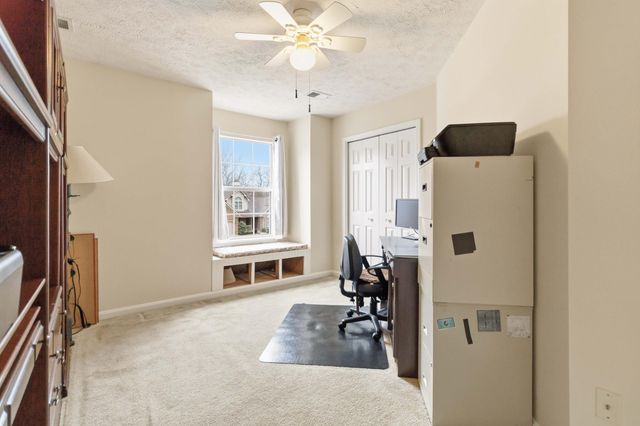 956 Deer Crossing Way, Lexington, KY 40509