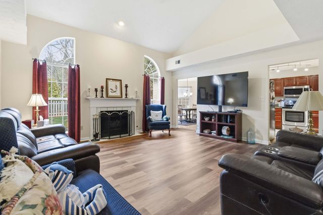 956 Deer Crossing Way, Lexington, KY 40509