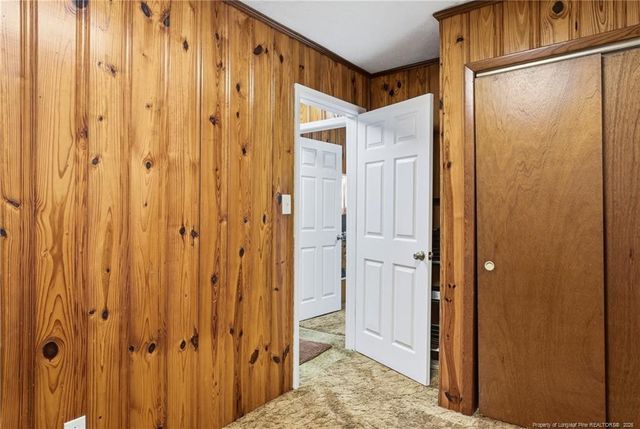 409 N 4th Street, Saint Pauls, NC 28384